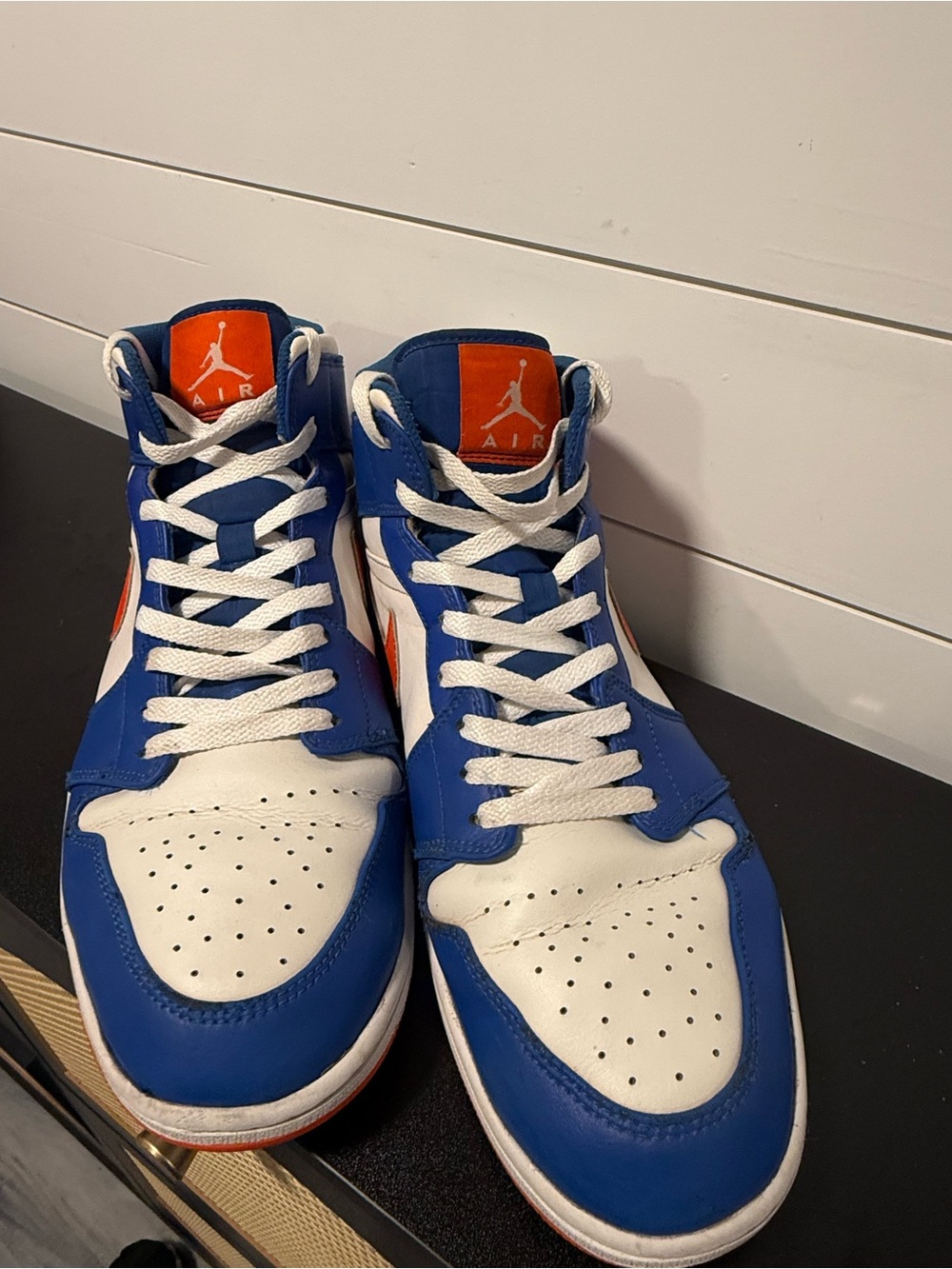 Men’s size 13 excellent condition Jordan Mid-Top Sneakers in Blue/White/Orange